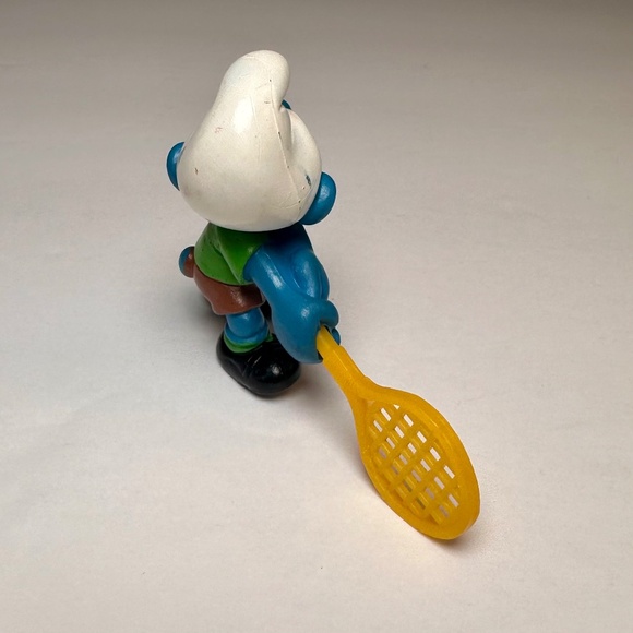 Vintage Tennis Smurf Figurine 1981 Schleich Peyo Made in Germany Smurfs - Picture 3 of 6
